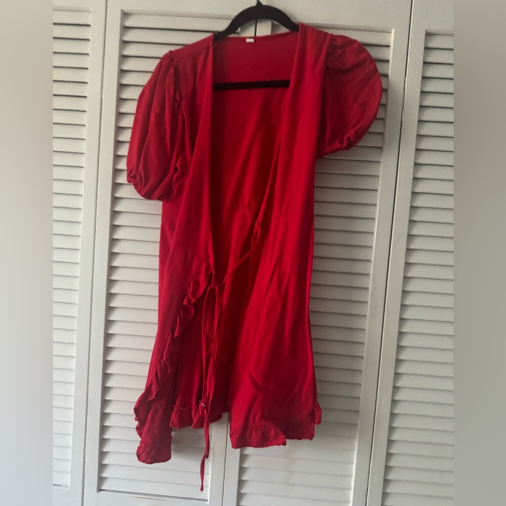 Vibrant Red Dress - Picture 1 of 4